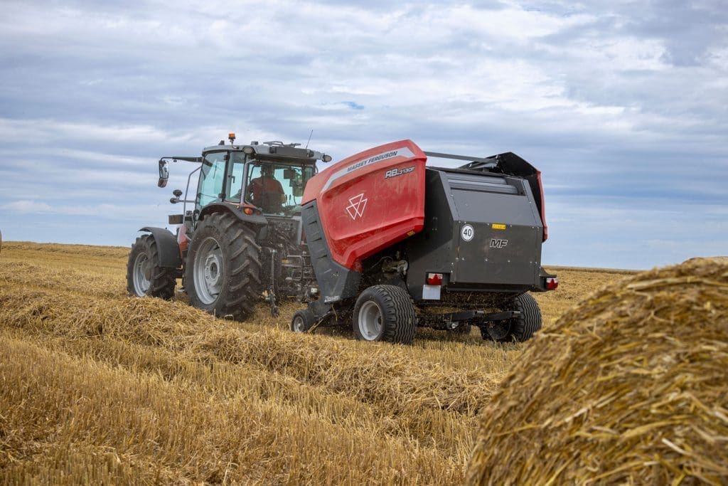 MF 3130F Baler
