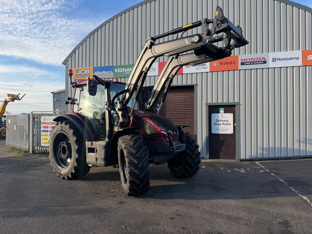 Valtra G135-A