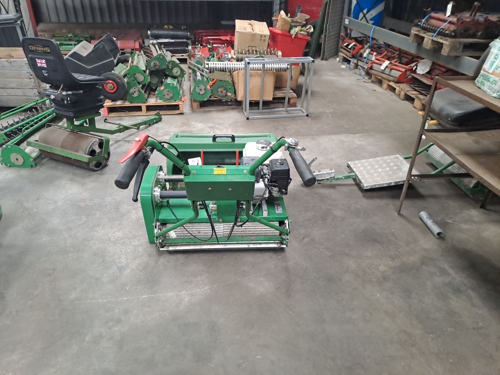 Dennis cylinder mower – image 2